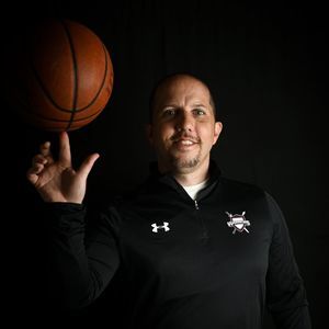 Meet your Posher, Derek